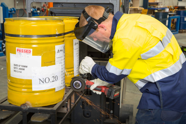 Best Heat Protection Gloves for Welding, Foundries, and Fabrication